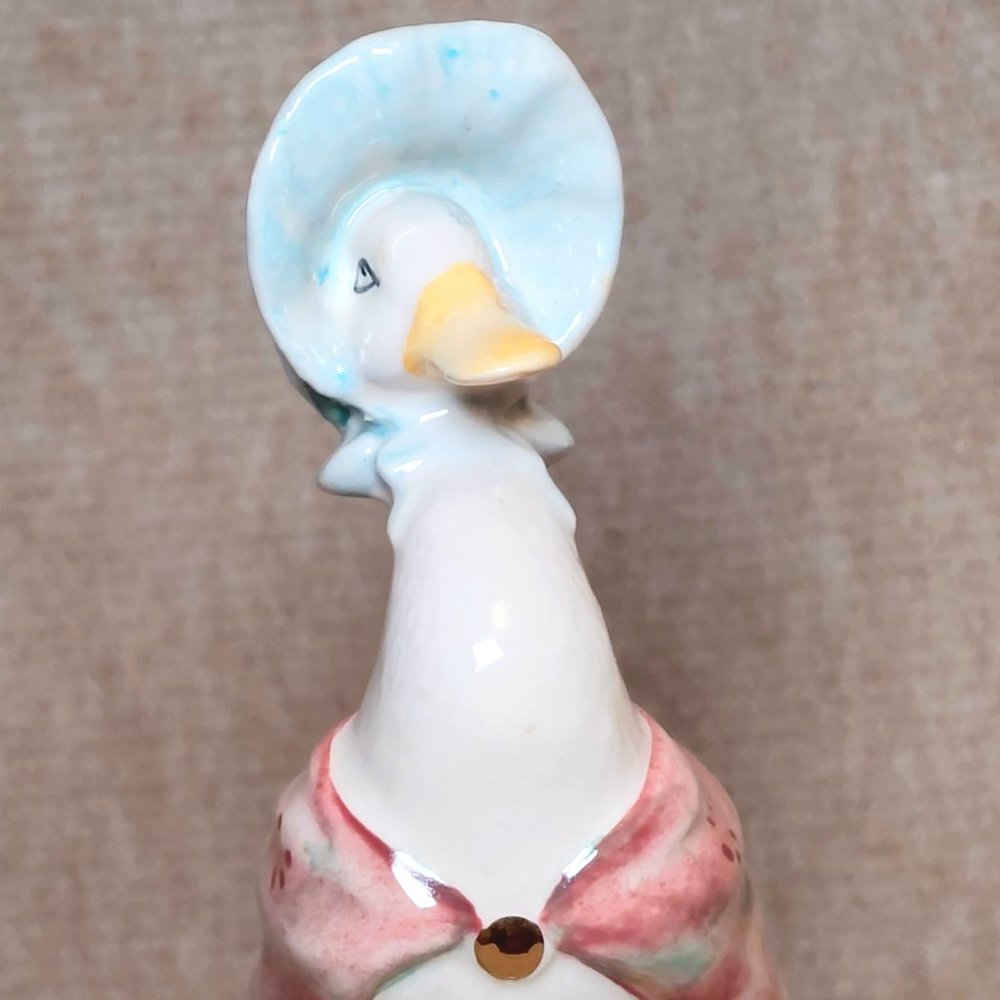 Beatrix Potter "Jemima Puddle Duck" Gold Stamp Home/Office Collectible Figurine - Picture 2 of 12
